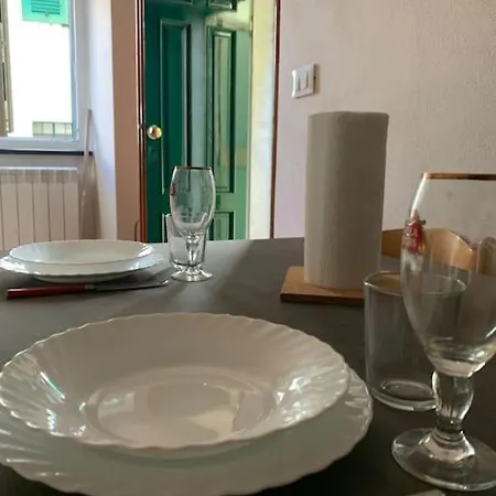 Дом отдыха The House In The Alley Casella (Liguria)